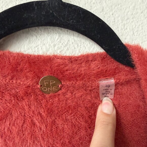 Free People One Soft Cozy Oversized Red Cardigan Size S - Picture 4 of 5